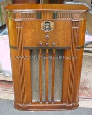 19X ; Philco, Philadelphia (ID = 1781180) Radio