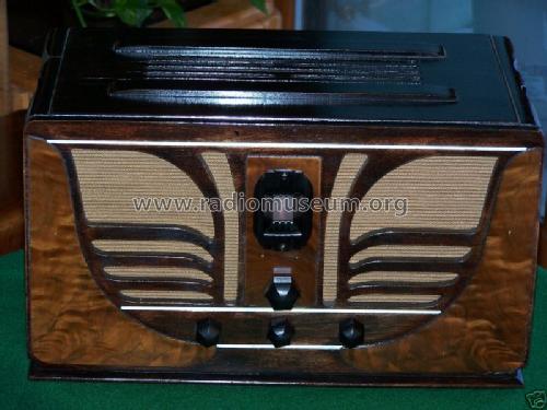 28C ; Philco, Philadelphia (ID = 539649) Radio