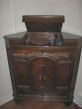 296 Concert Grand Radio-Phonograph; Philco, Philadelphia (ID = 562264) Radio