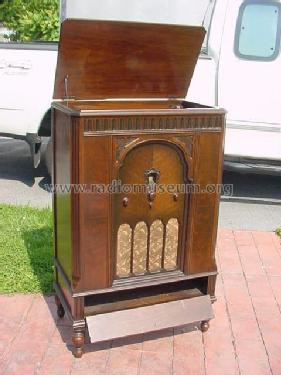 296 Radio-Phonograph; Philco, Philadelphia (ID = 498614) Radio