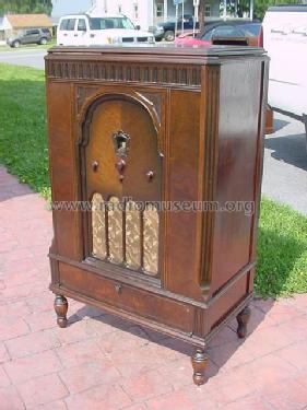 296 Radio-Phonograph; Philco, Philadelphia (ID = 498617) Radio