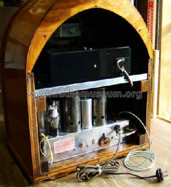 32B Farm radio; Philco, Philadelphia (ID = 800327) Radio