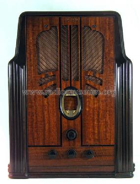 32B Farm radio; Philco, Philadelphia (ID = 800330) Radio