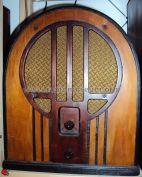 84B ; Philco, Philadelphia (ID = 808344) Radio