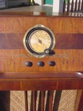 38-7XX ; Philco, Philadelphia (ID = 544019) Radio