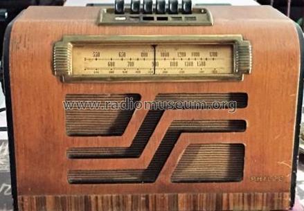 39-18T ; Philco, Philadelphia (ID = 2231798) Radio