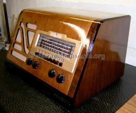 40-150T ; Philco, Philadelphia (ID = 1711258) Radio