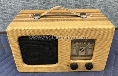 40-81T Code 122; Philco, Philadelphia (ID = 2627503) Radio