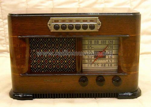 41-225C ; Philco, Philadelphia (ID = 1231622) Radio