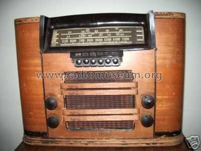 41-246T ; Philco, Philadelphia (ID = 476186) Radio