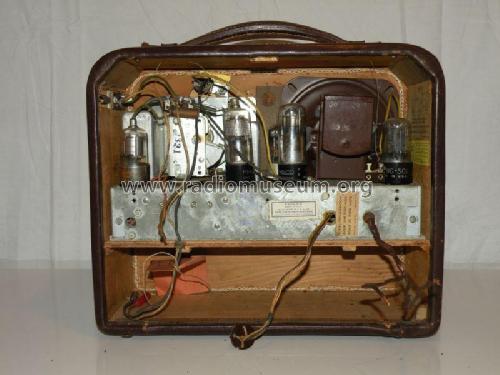 41-851T ; Philco, Philadelphia (ID = 1929297) Radio