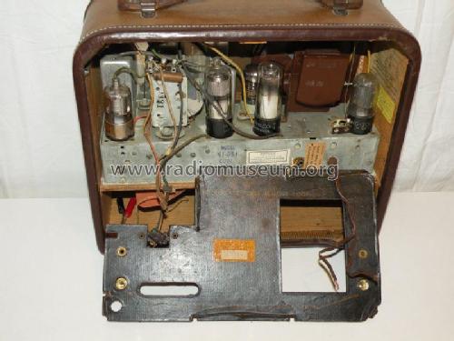 41-851T ; Philco, Philadelphia (ID = 1929298) Radio