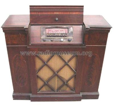 42-1013PM Radio-Phonograph; Philco, Philadelphia (ID = 804581) Radio