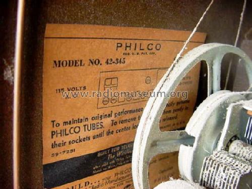 345T ; Philco, Philadelphia (ID = 146348) Radio