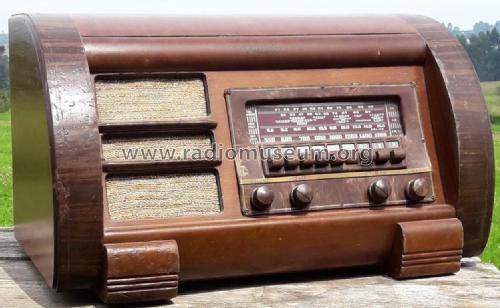 42-355T ; Philco, Philadelphia (ID = 2924234) Radio