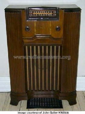 42-358F Code 121; Philco, Philadelphia (ID = 54902) Radio