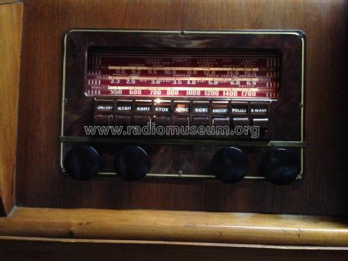 42-380X ; Philco, Philadelphia (ID = 2060876) Radio