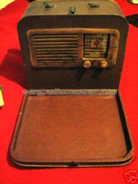 PT-88 ; Philco, Philadelphia (ID = 365979) Radio