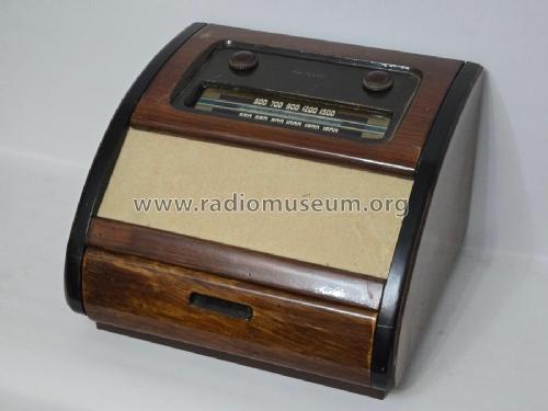 46-1201 Code 121; Philco, Philadelphia (ID = 3156268) Radio