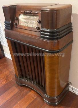 46-480 Code 121 ; Philco, Philadelphia (ID = 3100103) Radio