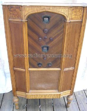 470A ; Philco, Philadelphia (ID = 726820) Radio