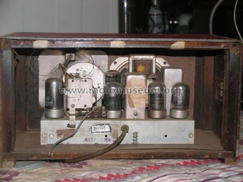 47-204 ; Philco, Philadelphia (ID = 1422195) Radio