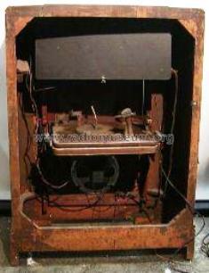 48-1262 ; Philco, Philadelphia (ID = 142900) Radio