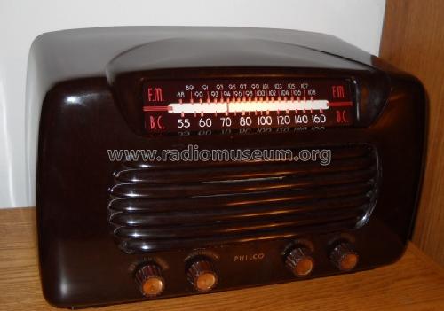 48-472 ; Philco, Philadelphia (ID = 918528) Radio