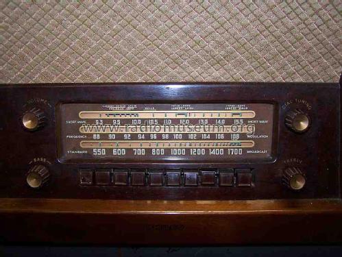 48-482 ; Philco, Philadelphia (ID = 1571685) Radio