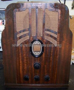 610B ; Philco, Philadelphia (ID = 1526416) Radio