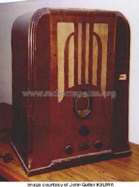 645B ; Philco, Philadelphia (ID = 54908) Radio