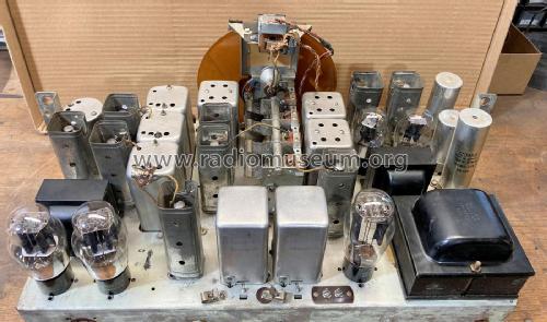 680X ; Philco, Philadelphia (ID = 3146282) Radio