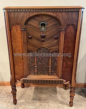 77 Lowboy; Philco, Philadelphia (ID = 3033515) Radio