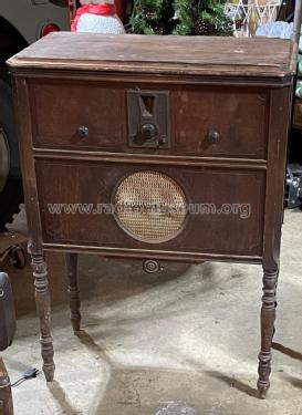 86 Lowboy; Philco, Philadelphia (ID = 3073279) Radio