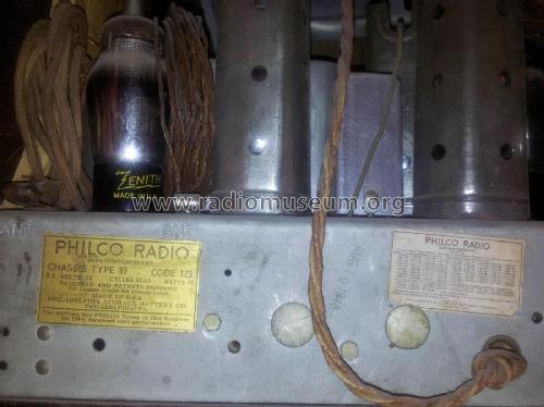 89B ; Philco, Philadelphia (ID = 1919005) Radio