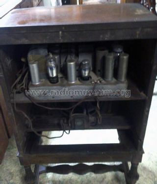 90 Highboy; Philco, Philadelphia (ID = 1330021) Radio