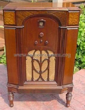 90A Lowboy; Philco, Philadelphia (ID = 565524) Radio