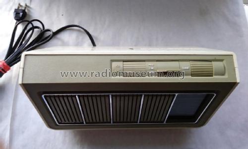 Philco Ford R-417; Philco, Philadelphia (ID = 2273682) Radio