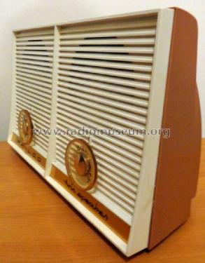 J-845 Code 124; Philco, Philadelphia (ID = 1712112) Radio