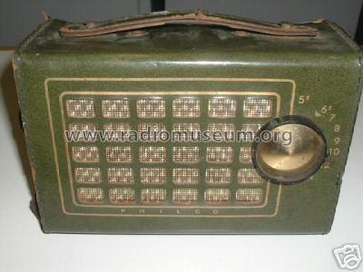 E-672 'Knockabout' Code 124; Philco, Philadelphia (ID = 538343) Radio