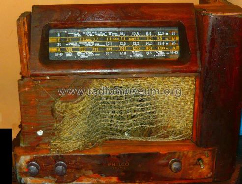 Philco Tropic 42-730T; Philco, Philadelphia (ID = 2076070) Radio