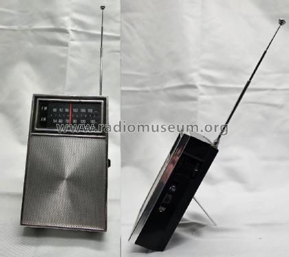 PT804BKG ; Philco, Philadelphia (ID = 2896075) Radio