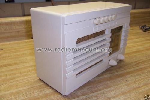 PT-48 Transitone; Philco, Philadelphia (ID = 727937) Radio