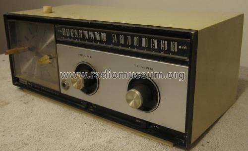 R741WH ; Philco, Philadelphia (ID = 2176806) Radio