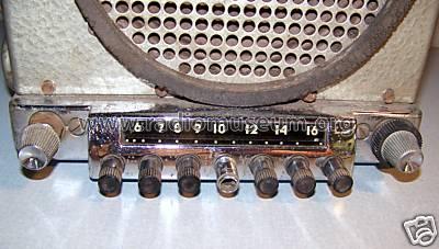 S4627 ; Philco, Philadelphia (ID = 502354) Car Radio