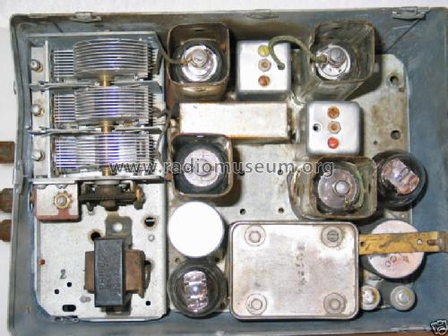 S-1431 Studebaker; Philco, Philadelphia (ID = 498555) Car Radio