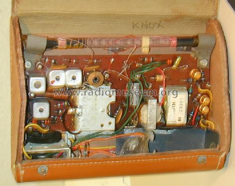 T-75 Code 124; Philco, Philadelphia (ID = 837784) Radio