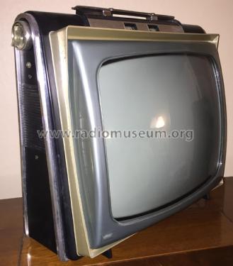 Town and Country M3248BK ; Philco, Philadelphia (ID = 2116888) Television