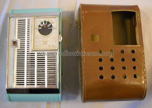 T-77AQ Code 124; Philco, Philadelphia (ID = 1389734) Radio