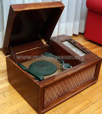 3403 Tropic Combo Code 121; Philco Products Ltd. (ID = 1233136) Radio